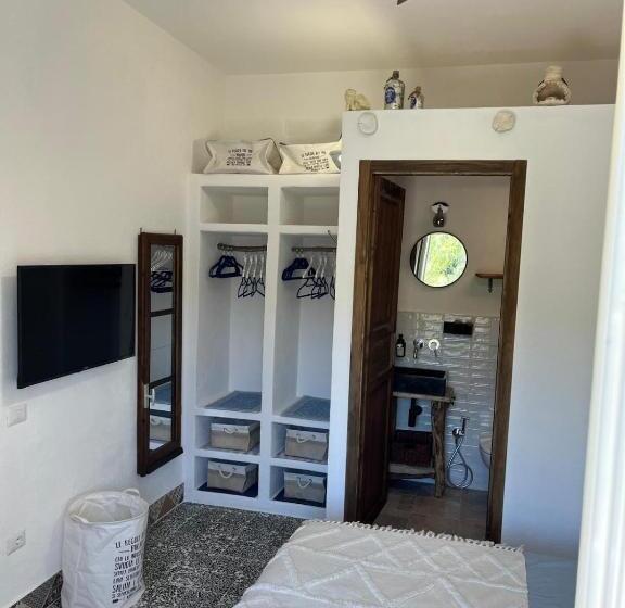 Номер Стандарт, B&b San Gavino