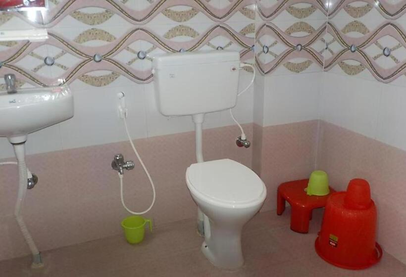 اتاق استاندارد, Goroomgo Hotel Arya Palace Puri Near Sea Beach   Luxury And Spacious Room With Parking Facilities