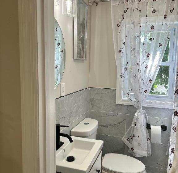 Номер Стандарт Совместная Ванная, Cozy Multi Level House Private Level A, Irvington Nj