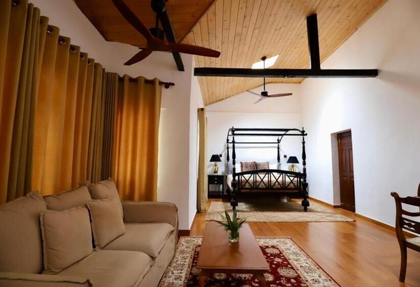Трехместный Номер Deluxe, Bawlana Estate   Kandy