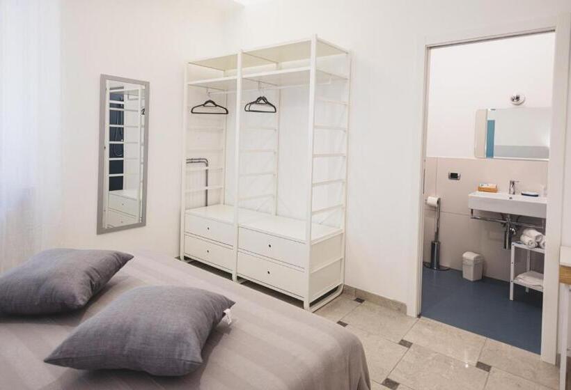 Номер Стандарт, Piazza Verdi B&b