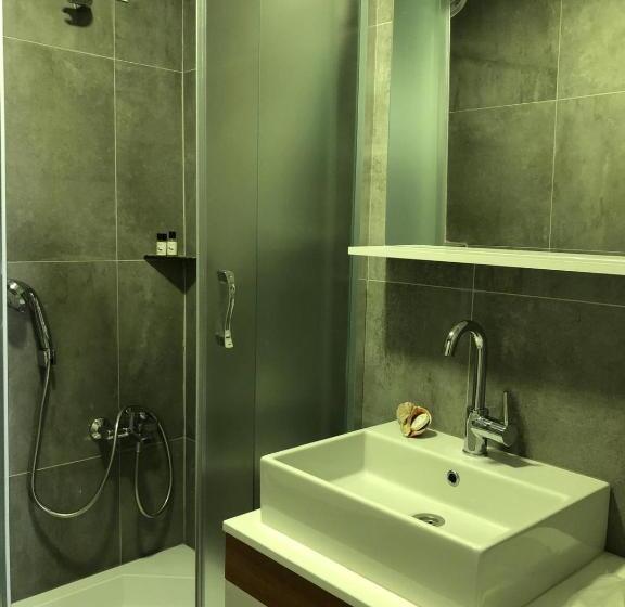 Triple Room Sea View, 4 Oda Butik Otel