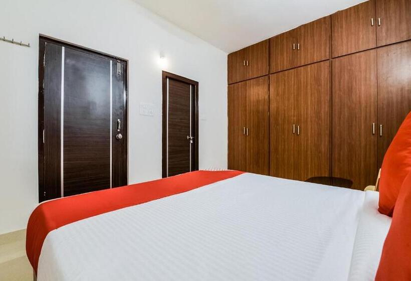 Трехместный Номер Классика, Super Hotel O Enikepadu
