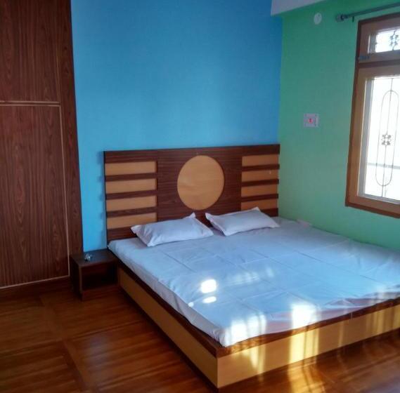 이코노미 룸, Snow Abode Narkanda