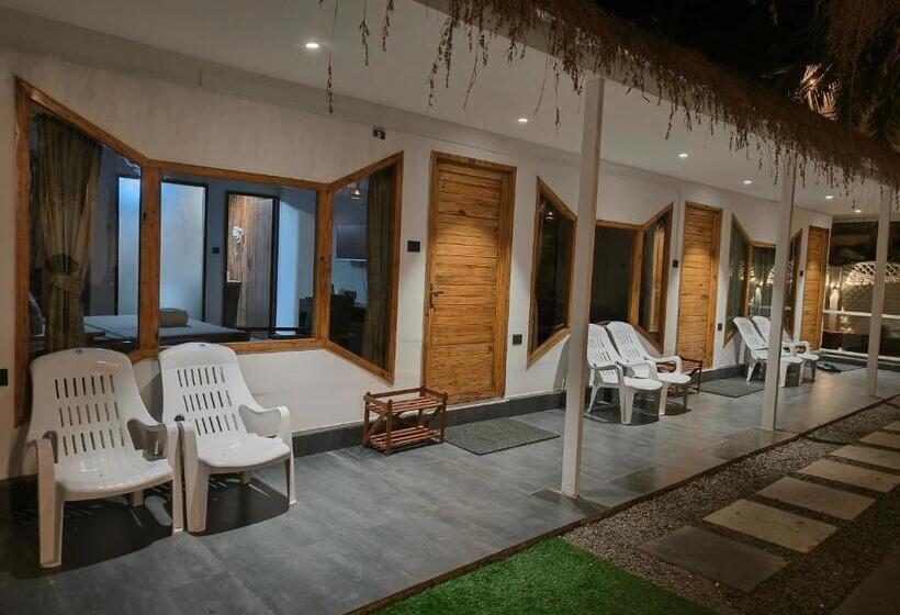 Номер Deluxe Вид на Море, Aqua Beach Stays Ashwem