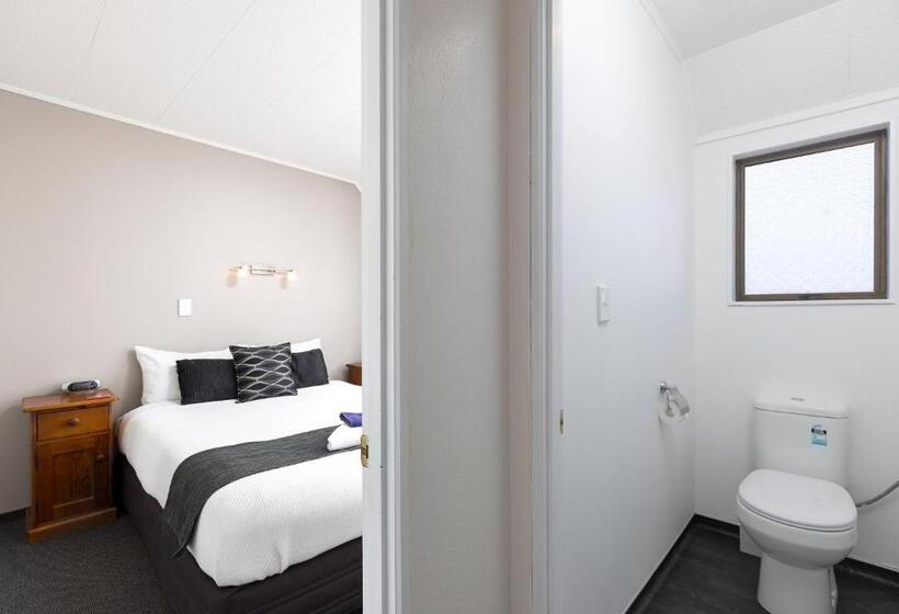 침실 2개 아파트, Kings Gate Motel