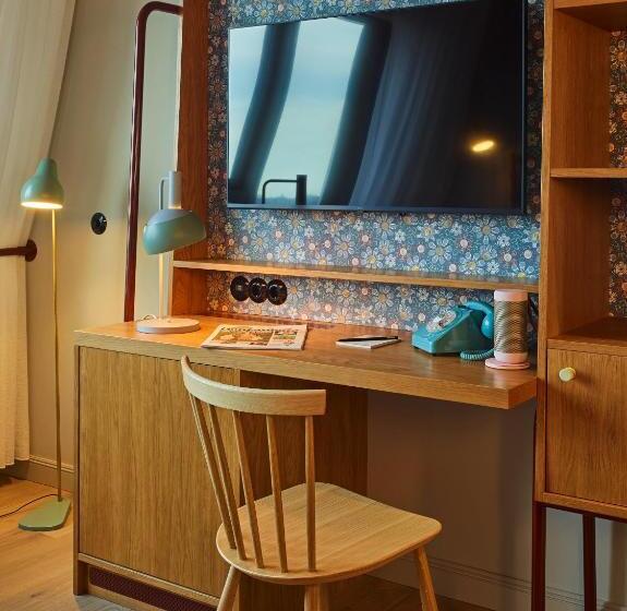 Quarto Superior Cama King, 25hours Hotel Paper Island
