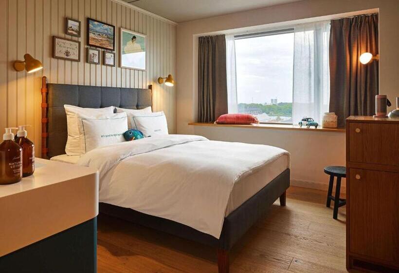Quarto Estandar Cama King, 25hours Hotel Paper Island