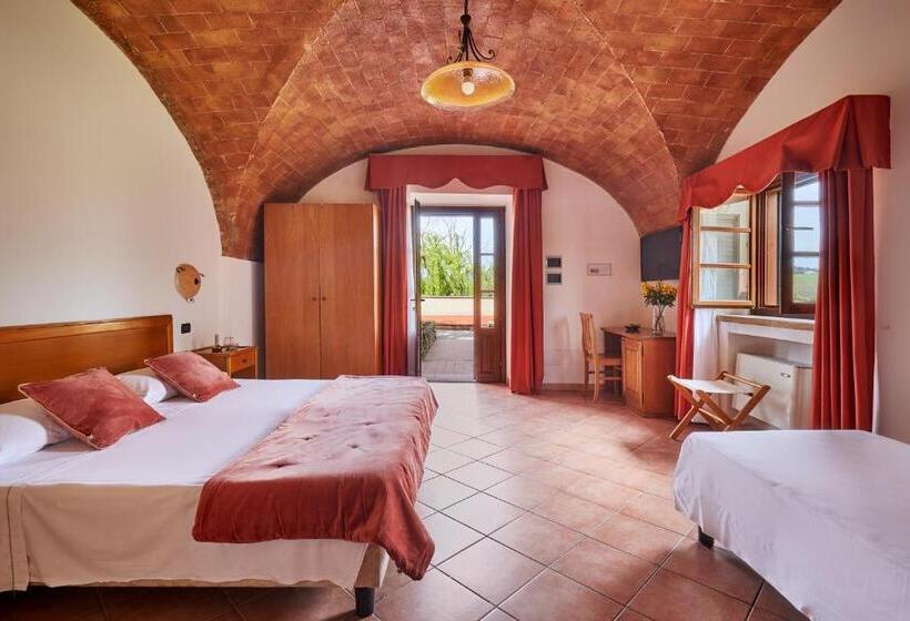 Трехместный Номер Superior, Relais Belvedere