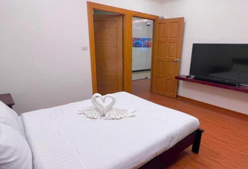 Апартаменты Пентхаус 1 Спальня, The Lodge Pattaya
