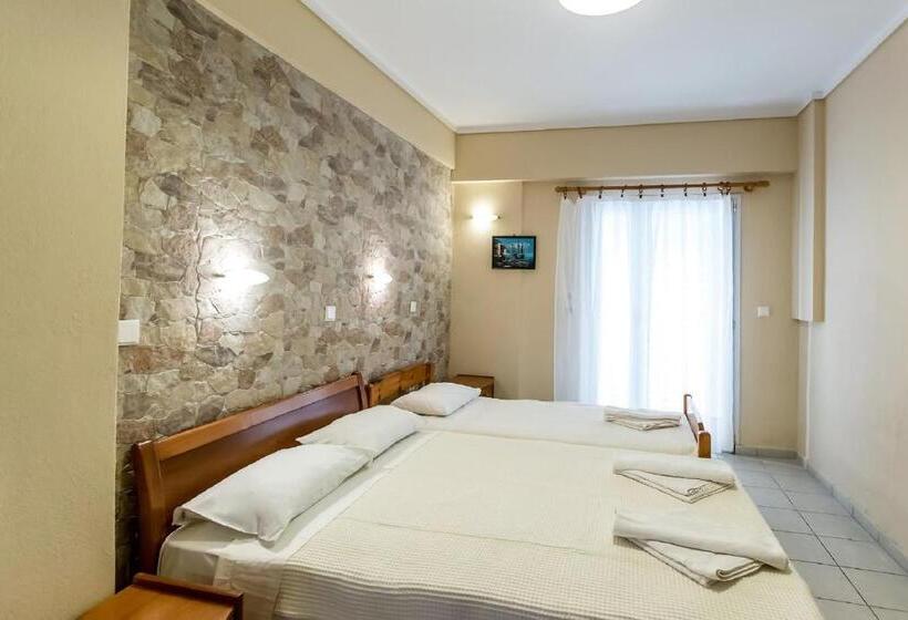 Четырехместный Номер Стандарт, Halkidiki Greek Pride Themelis Studios