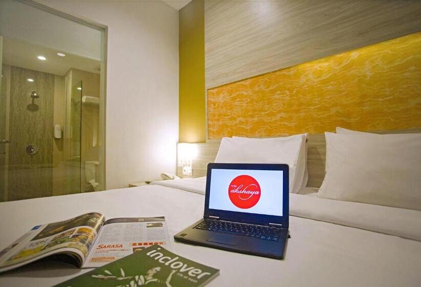 اتاق سوپریور با تخت بزرگ, Akshaya Hotel Karawang