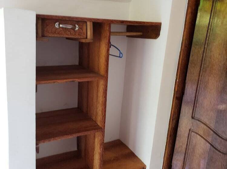 Quarto Estandar Individual com Sacada, Sagando Bungalows