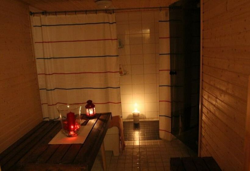패밀리 룸, Wanha Autti Camping Rovaniemi