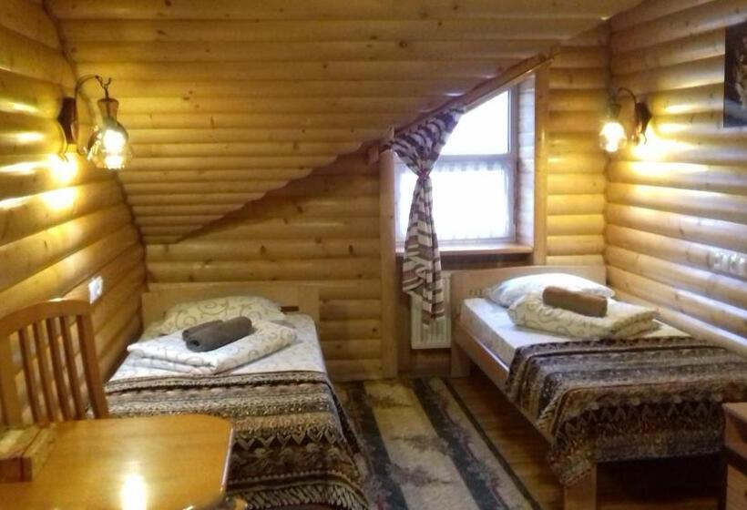 اتاق پنت هاوس, Guest House U Sester
