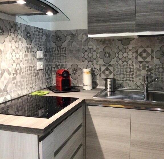 اتاق استاندارد با تخت بزرگ, B&b Il Glicine Pescara Centro