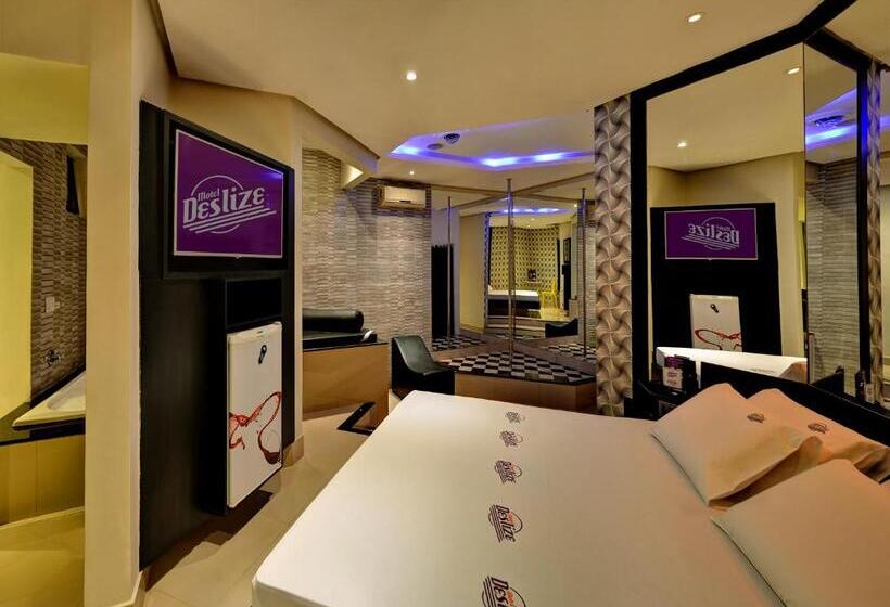 豪华套房, Deslize Motel 4