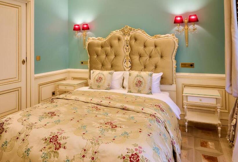 Escritório Deluxe, Maison Des Barons
