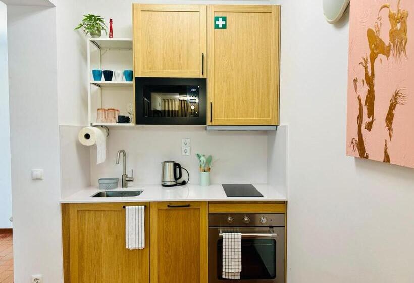디럭스 룸, Aomo Art Space Hostel
