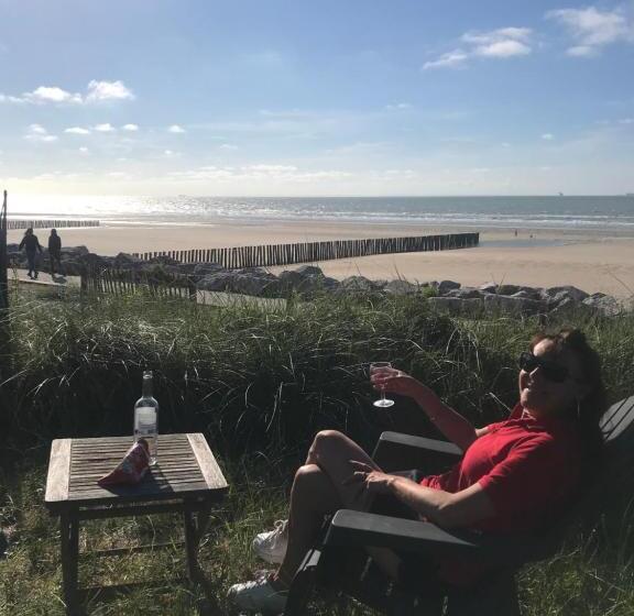 Номер Стандарт с Террасой, Sangatte Guest House   Studio Terrace   Seafront