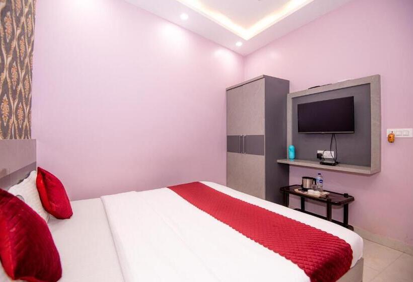 Номер Deluxe, Ayodhaya Near By Ram Mandir