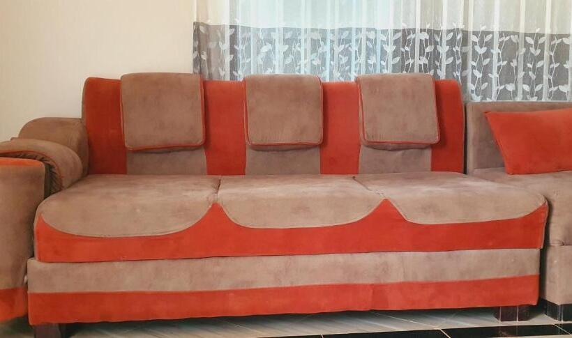 اتاق استاندارد یک نفره, Amen Guest House Near Airport