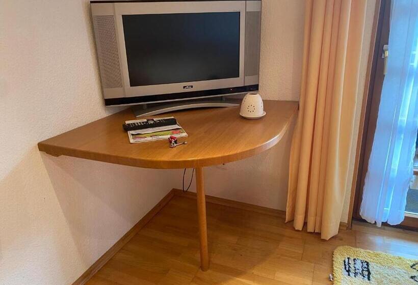 스탠다드 룸, Room In Guest Room   Small Holiday Cottage