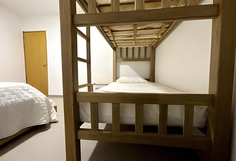 패밀리 룸, Gl Hostal Habitacion Familiar