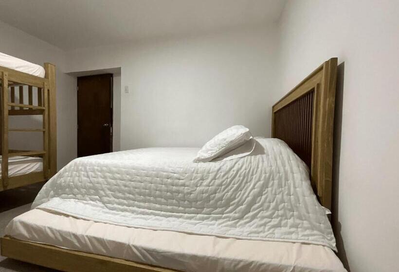 디럭스 스튜디오, Gl Hostal Habitacion Familiar