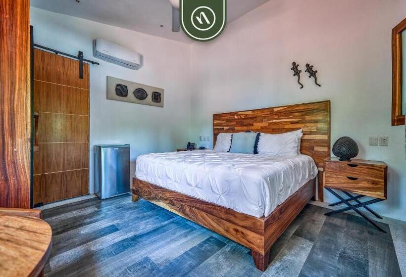 Sviitti, Bed And Breakfast Dormitory Room With Pool   Nuevo Vallarta