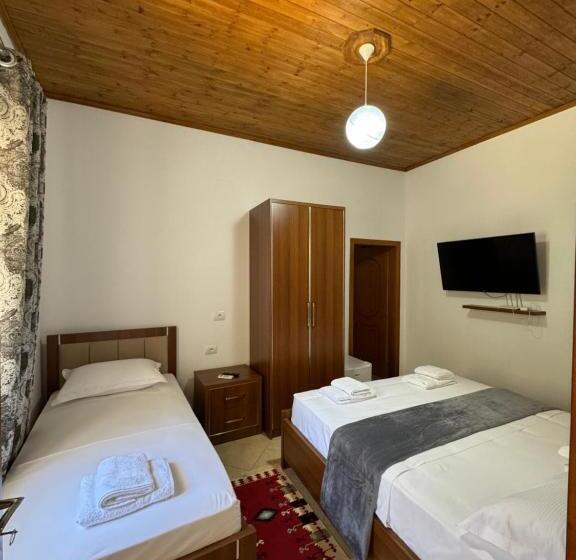 스탠다드 트리플 룸, Meroli Guesthouse