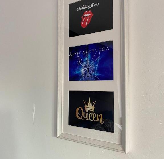 Номер Стандарт, La Fermette   Chambre Rock! De 45m2 Avec Lit King Size Proche D Arras