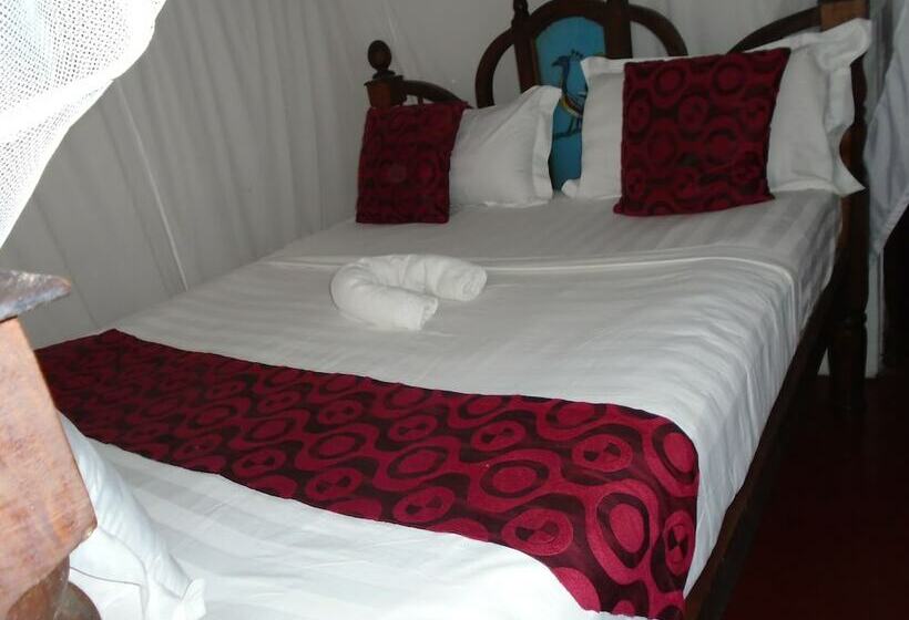 Standard Room, Pyramid Hotel Zanzibar