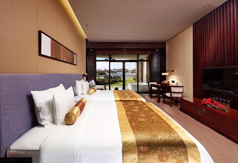 اتاق اکونومی, Shenzhen Castle Golf