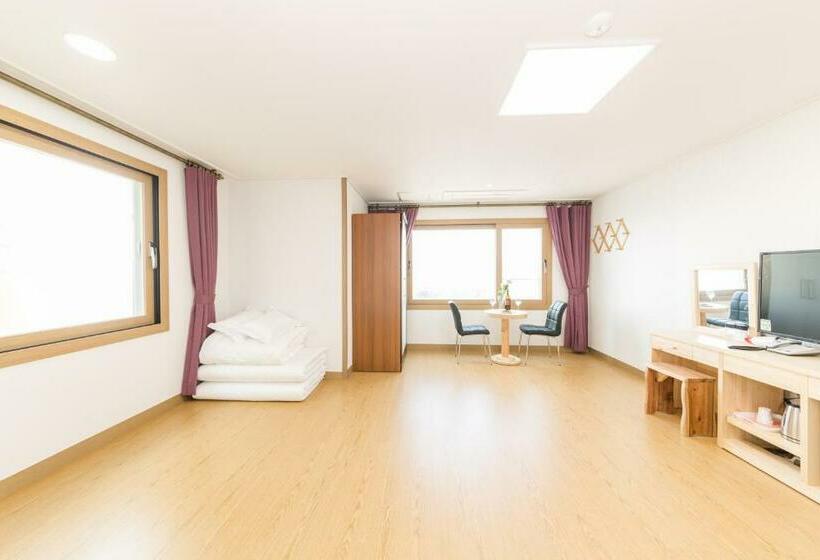 패밀리 룸, Samda Hostel