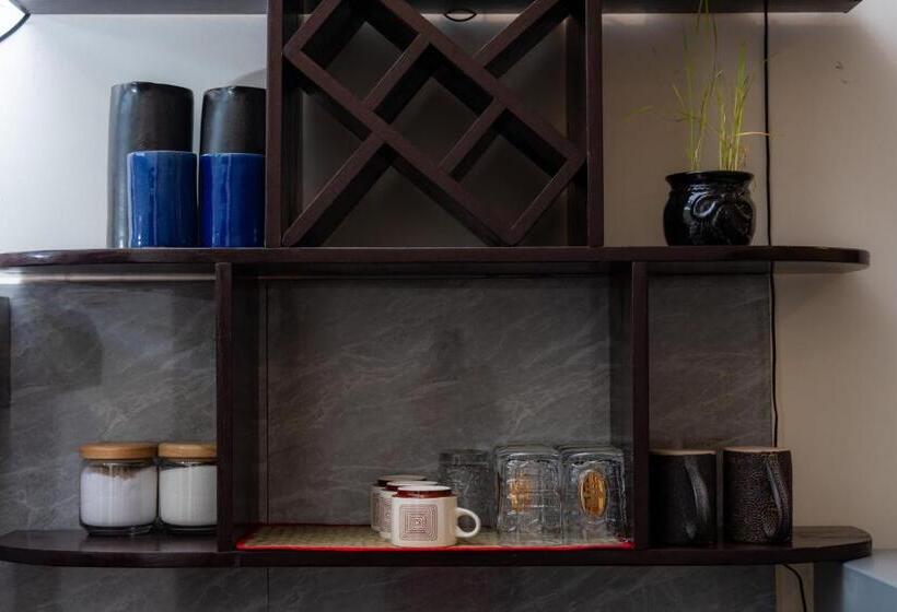 خانه 2 خوابه, Sala Kanseng Home