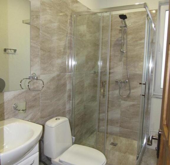 Family Suite, Solomiia