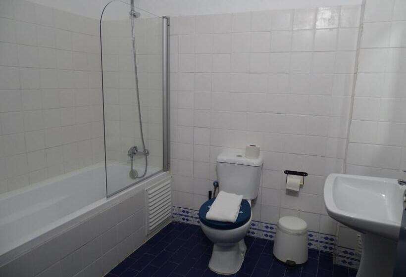 Номер Стандарт Трехместный, Casazul M&b