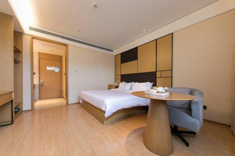 Номер Superior, Ji  Shanghai Zhangjiang Huaxia Middle Road