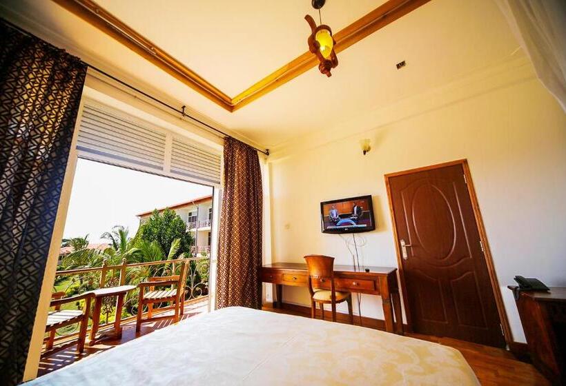 اتاق استاندارد یک تخته با بالکن, Katomi Kingdom Resort