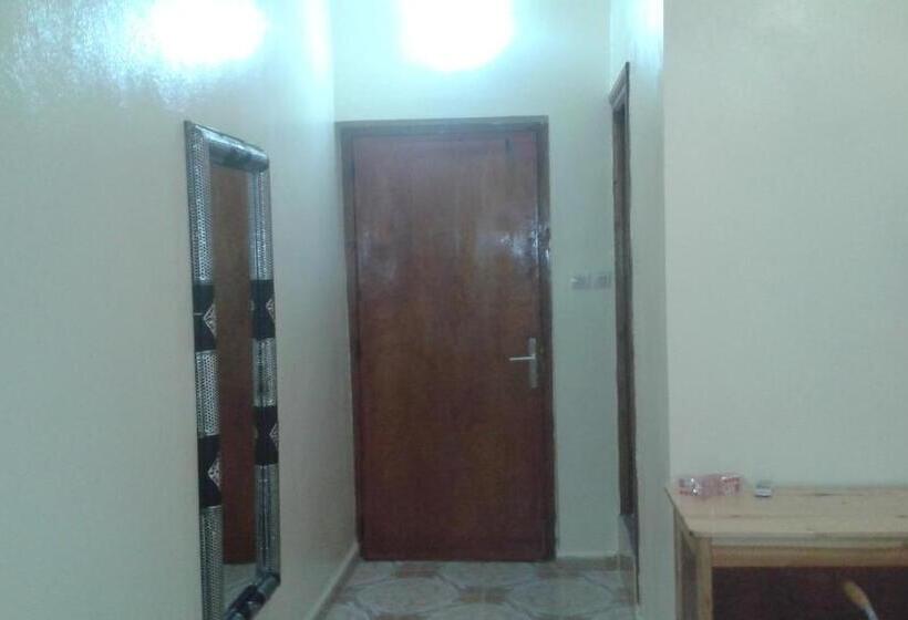 Номер Стандарт, School Ersat Azrou