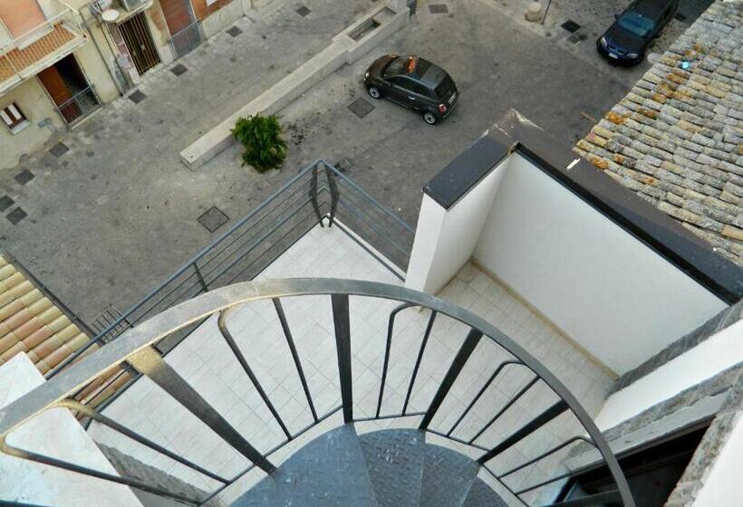 اتاق استاندارد با وان آب گرم, Il Borghese Tourist House