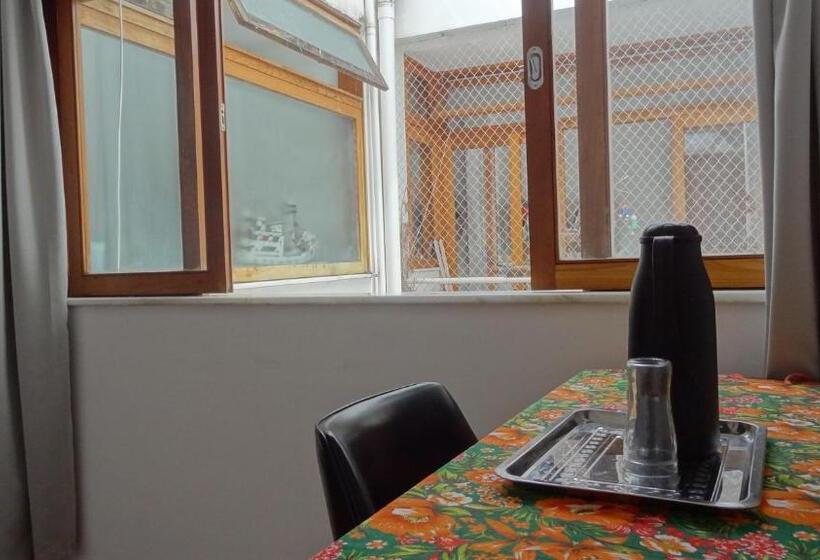 اتاق استاندارد, Casa Da Gente