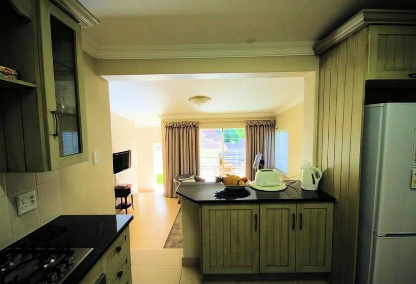 Apartamento 2 Dormitórios, Stay 2 Live Groenkloof