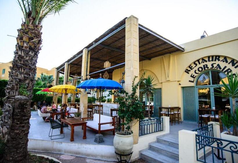 آپارتمان 3 خوابه, Suites Hôtel Les Charmilles & Spa