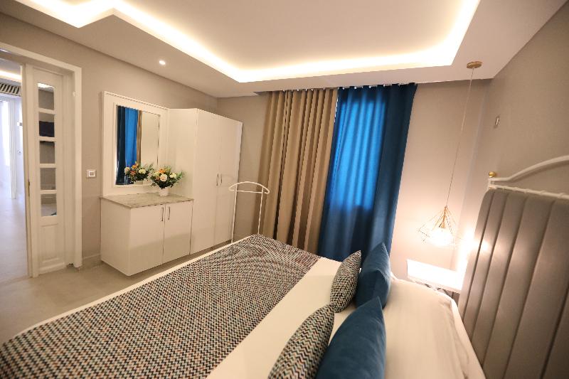 آپارتمان 3 خوابه, Suites Hôtel Les Charmilles & Spa
