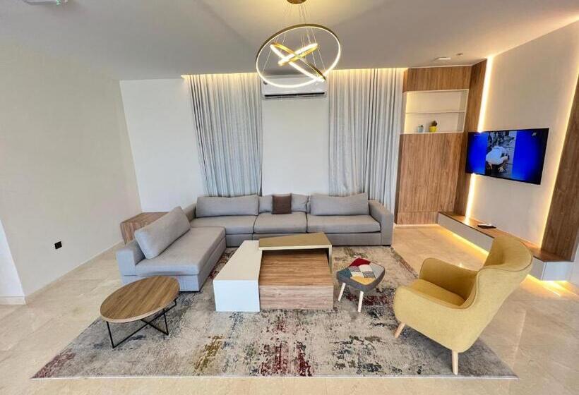 Villa 3 Makuuhuonetta, Dibba Mountain Park Resort