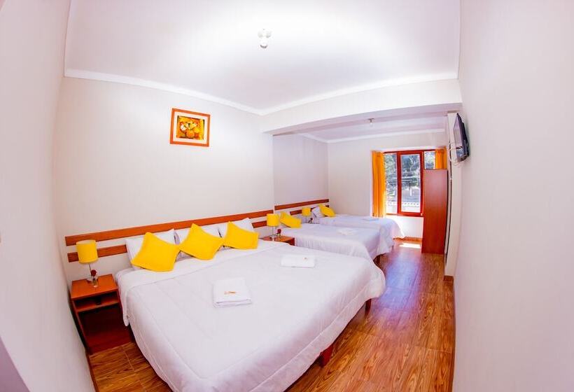 غرفة قياسية رباعية, Cusco House