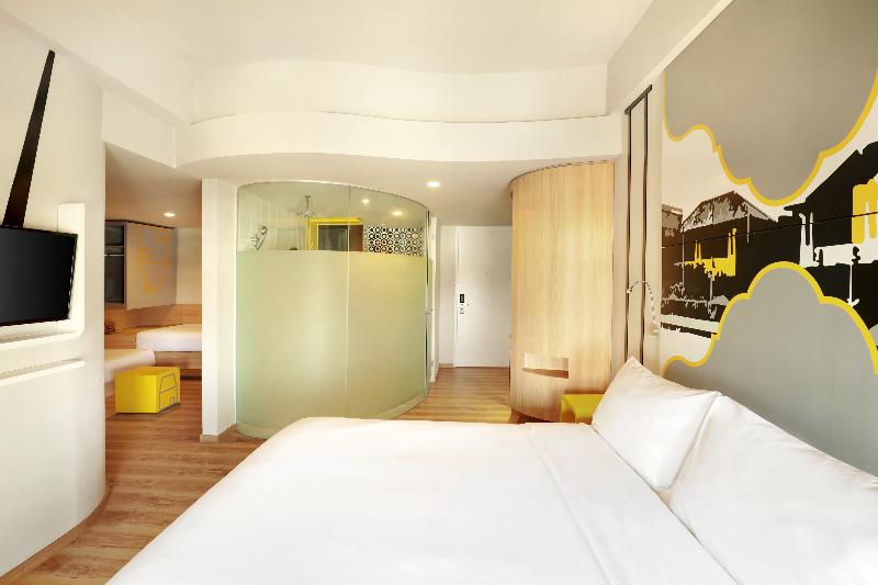 Standard-invahuone, Fairmont Austin