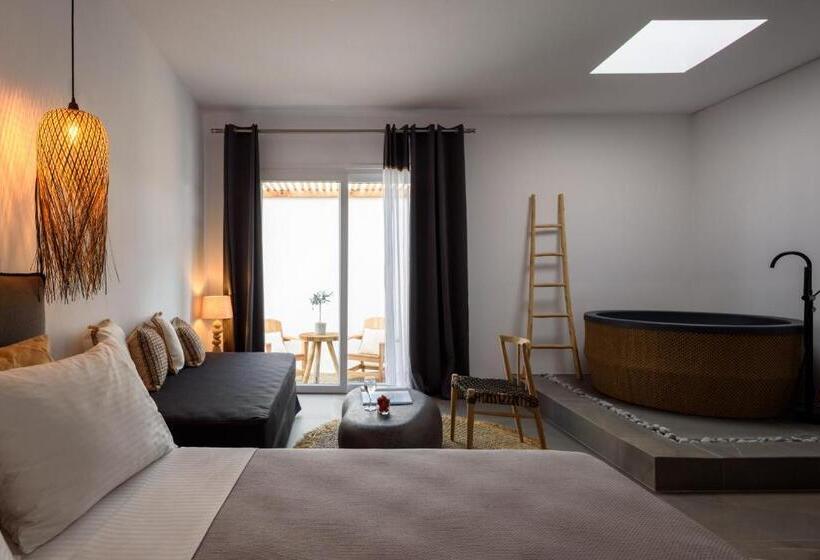 Люкс с гидромассажем, Olive Mykonos Villas